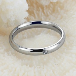 信頼できる品質のラインストーン付き女性用チタンリング