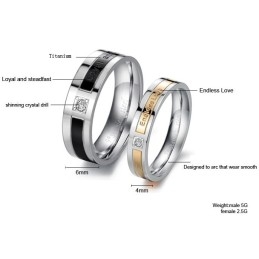 恋人のためのダイヤモンド付きチタンリング