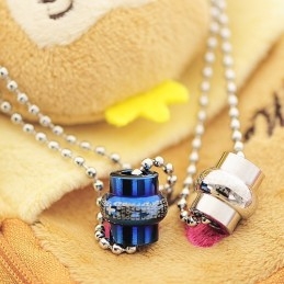 クラシックブルースタイルの聖書チタンカップルネックレスとペンダント（1ペア）