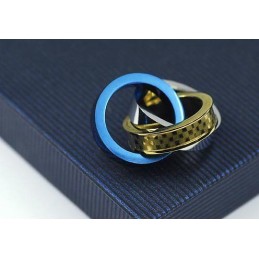 ファッションな3色リングペンダントとチタンネックレス