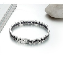 豊富なバリエーションのチタンセラミックブレスレット