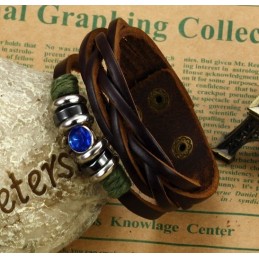 完全な仕様のラインストーン付きチタンレザーバングル