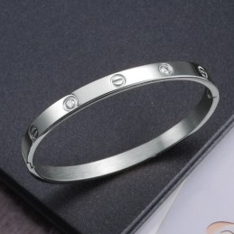 ダイヤモンド付き高品質チタン製女性用バングル