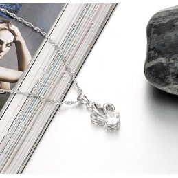 使いやすい女性用アレルギーフリープラチナメッキチタンネックレス（ラインストーン付き）