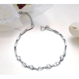 最高品質のプラチナメッキチタンブレスレット（ラインストーン付き）