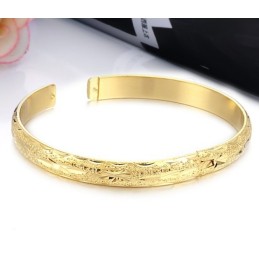 安定した品質の女性用星柄18Kゴールドメッキバングル