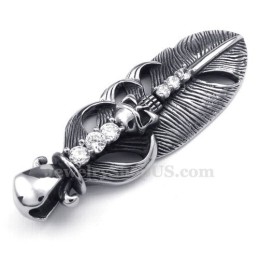 スカルをあしらったチタン製フェザーペンダントネックレス（チェーン無料）