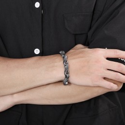 人気のレトロ新作ブラックハンドプルパターンチタンメンズブレスレット