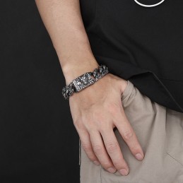 レトロファッション ブラックシックスタイル ウルフヘッドチタンブレスレット メンズ