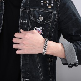 男性用の洗練されたシックなチタンブレスレット