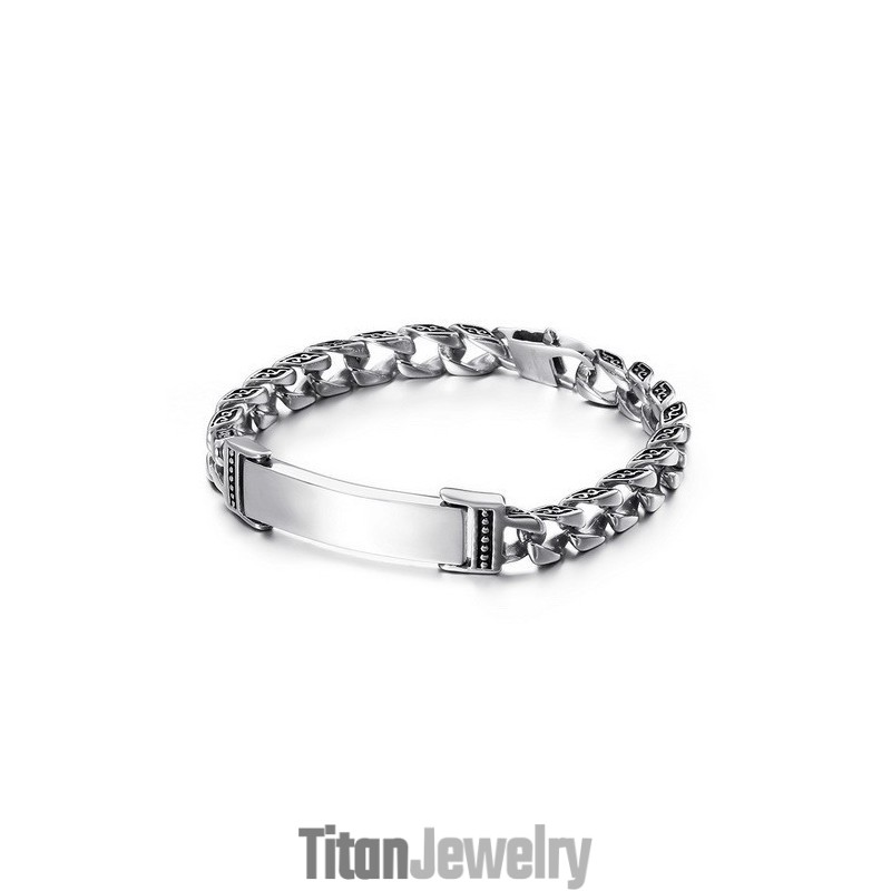 クールなスカルクロスとジルコニアのチタンブレスレット