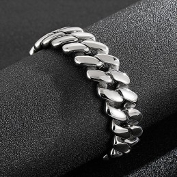 シックウィンド ダイヤモンドシェイプ チタンブレスレット