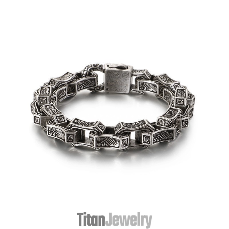 シックなメンズチタンブレスレット