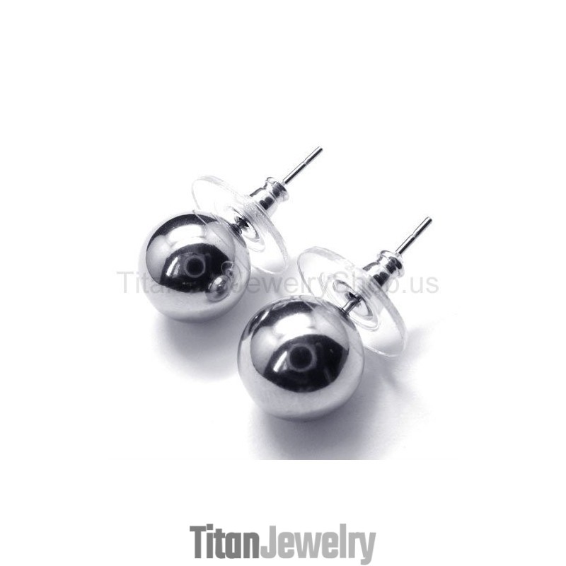 ポリッシュ仕上げのカメラチタンイヤリング