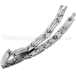 8インチチタンブレスレット