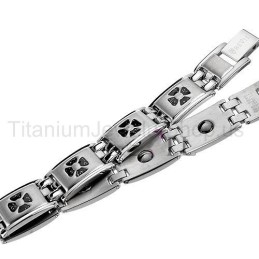 8インチチタンブレスレット