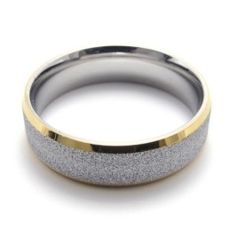 ゴールドアクセントパールチタンリング