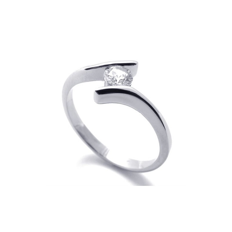 女性用ダイヤモンドチタンリング