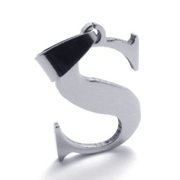 文字「S」のチタンペンダント